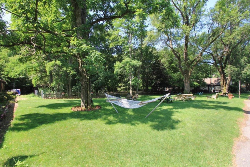 The Earl of Sandwich Motel