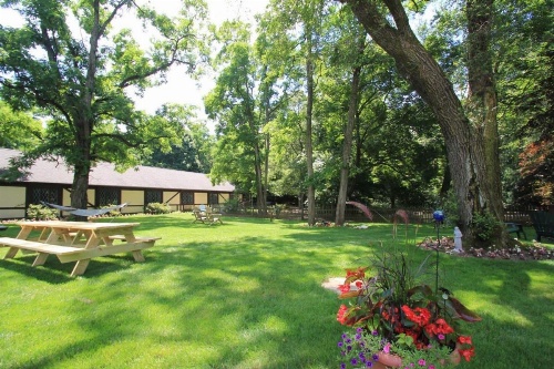The Earl of Sandwich Motel image 33
